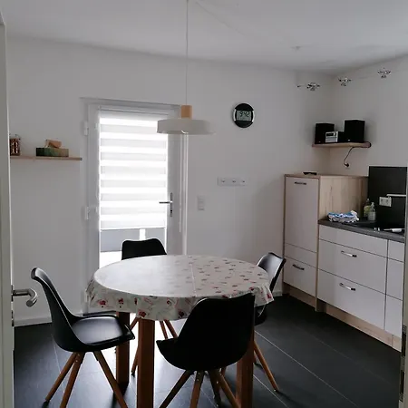 In Mit Grossem Balkon * Teningen