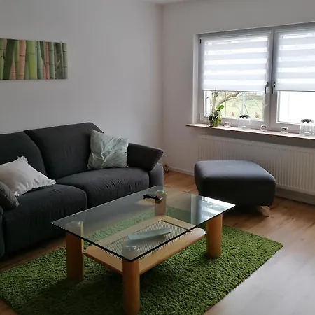 In Mit Grossem Balkon דירה *