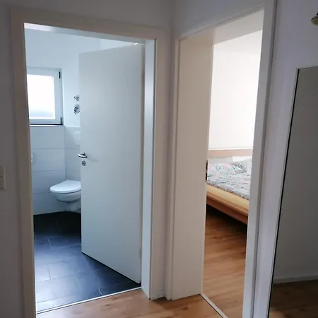 דירה In Mit Grossem Balkon *