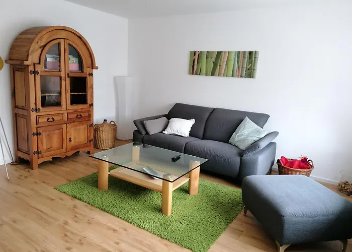 Apartament In Mit Grossem Balkon